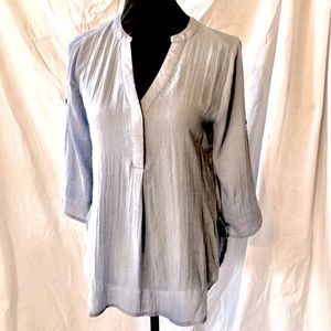 PpLaclothibg light weight blue shirt SZ S